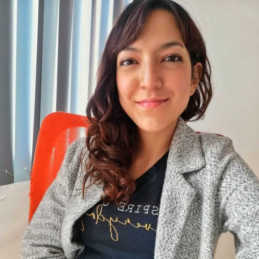 <em>María G.</em>
